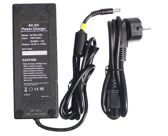 Sparta/Batavus Charger 36V 2A 2.1 plug