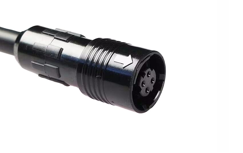 Yamaha Fast Charger 42V 4A 4 pôles